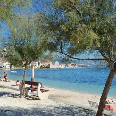 Rooftop New Castel 2023 Private Jacuzzi * Kaštela